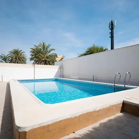065 Florida Pool - Ac/wifi Holiday home Torrevieja